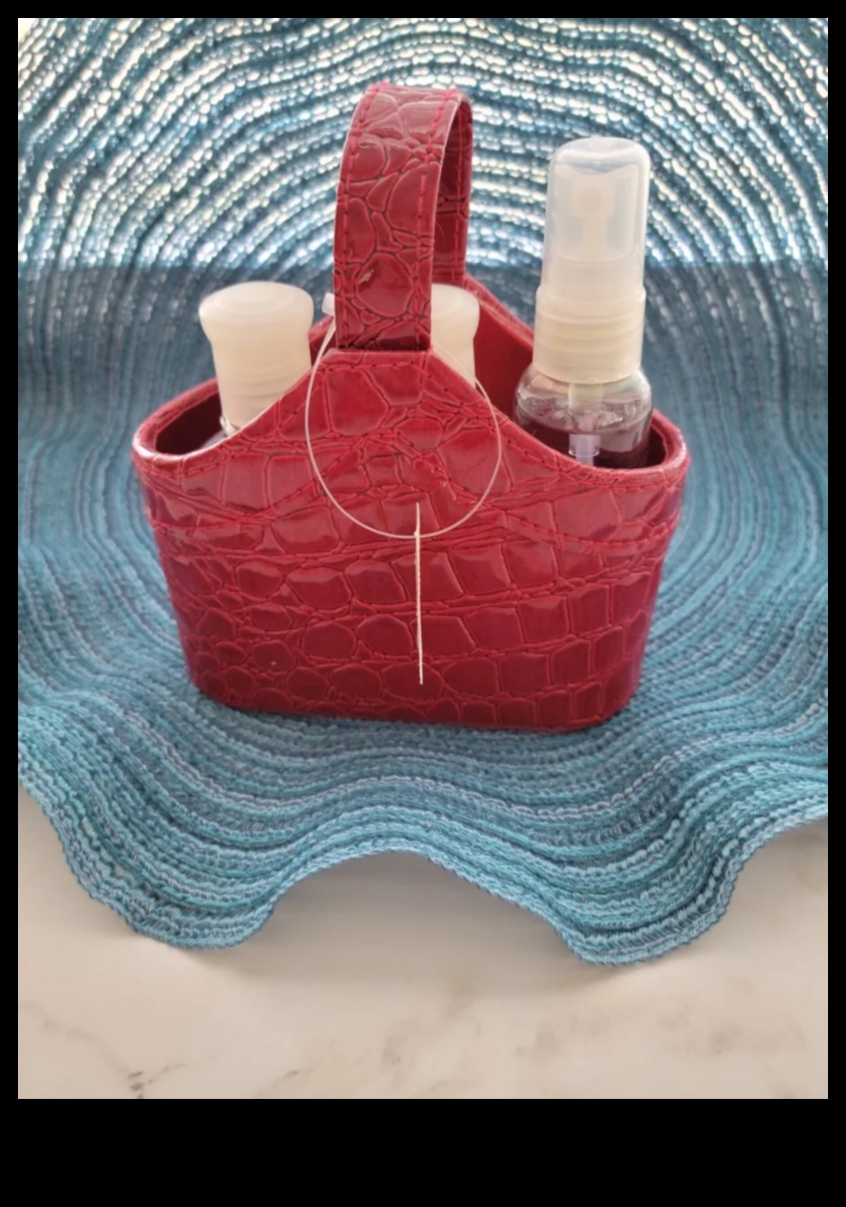 Kabatas izmēra prieki: miniatūras un kompaktas dāvanas