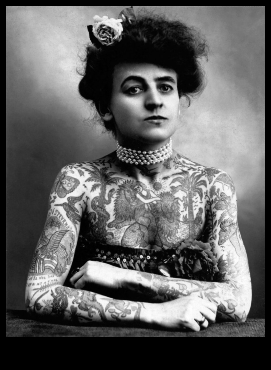 Audekla hronikas: stāsti, kas atklāti ar drosmīgi veidotiem tetovējumiem