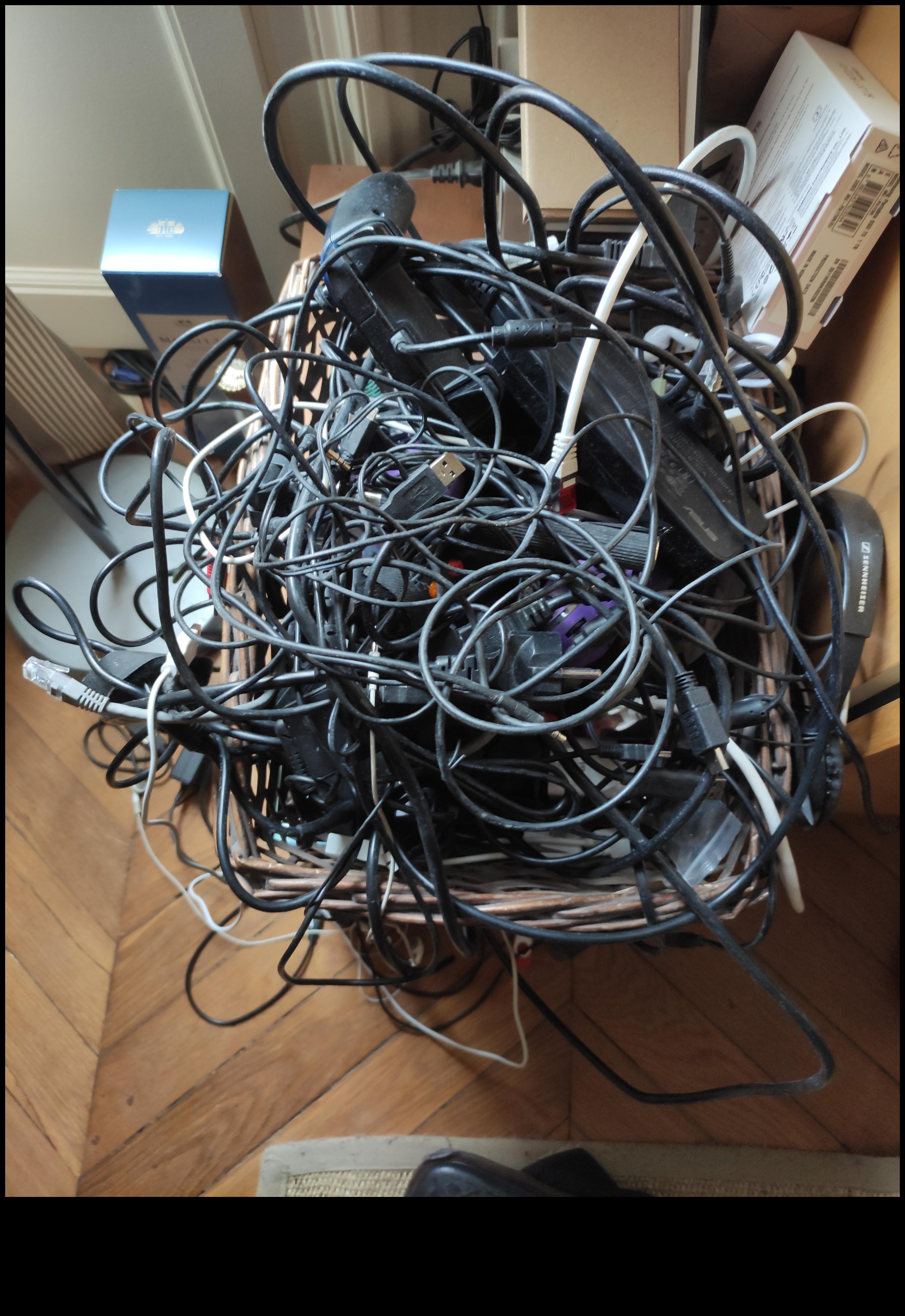 Melodijas bez samezglošanās: kabeļu pārvaldības risinājumi audio elektronikai