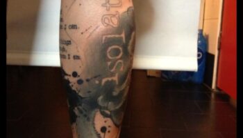 Leģendas ar tinti: meistarība atklāta jūsu apakšējās ekstremitātēs