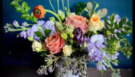 Pavasara krāšņumi: ziedu un dabas iedvesmotas dāvanas