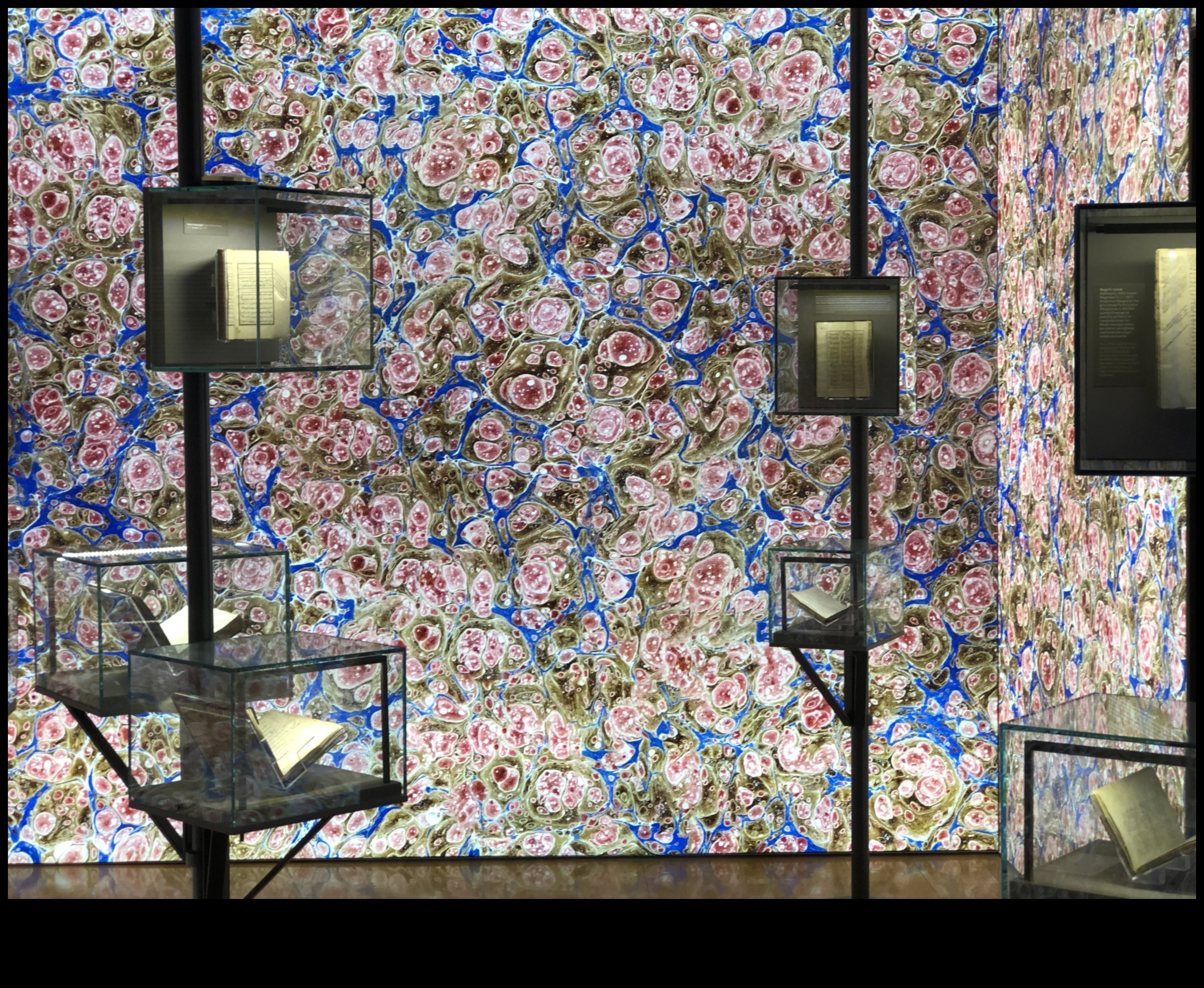 Apgaismojums ar tinti: izstaro starojošu dizainu